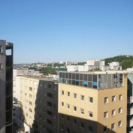 Saint Clair Cite Internationale Appartement *