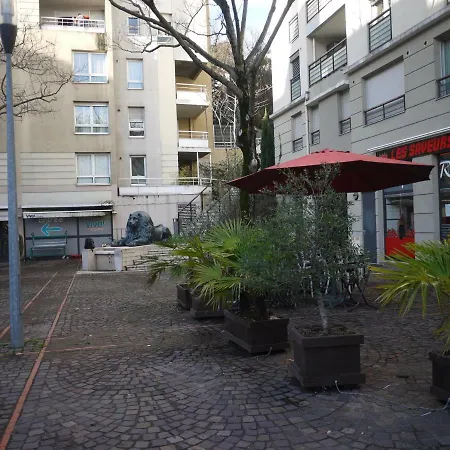 Appartement Saint Clair Cite Internationale